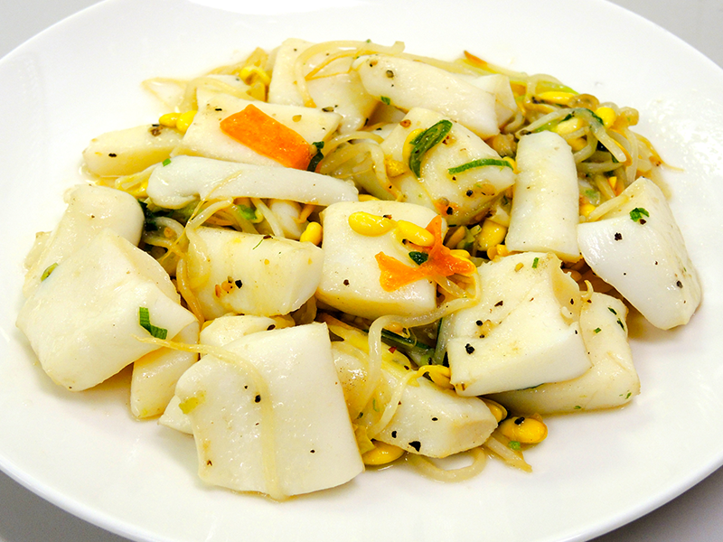 いかと野菜のねぎ塩炒め